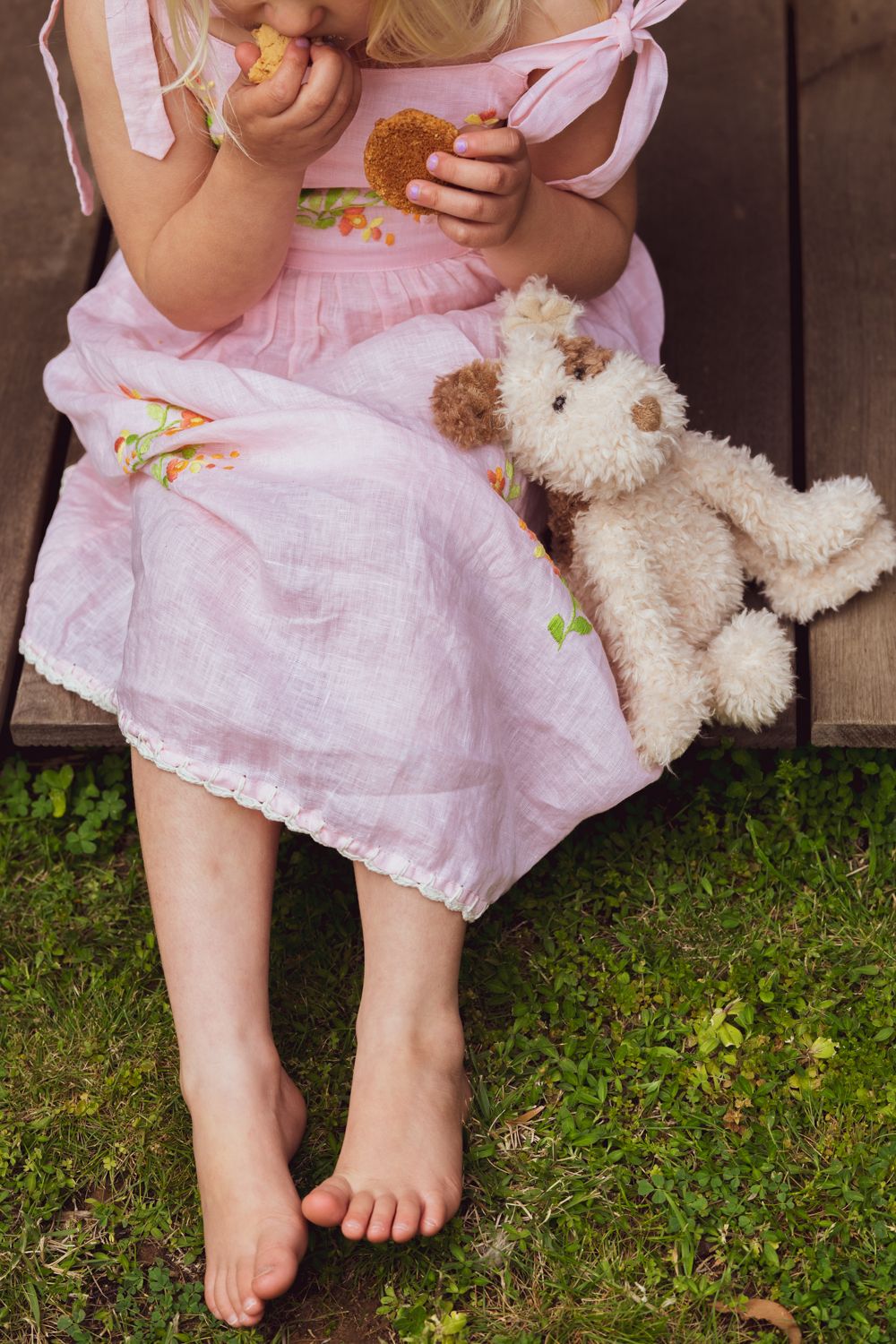 A grow set of Buddy Dogs - Nana Huchy