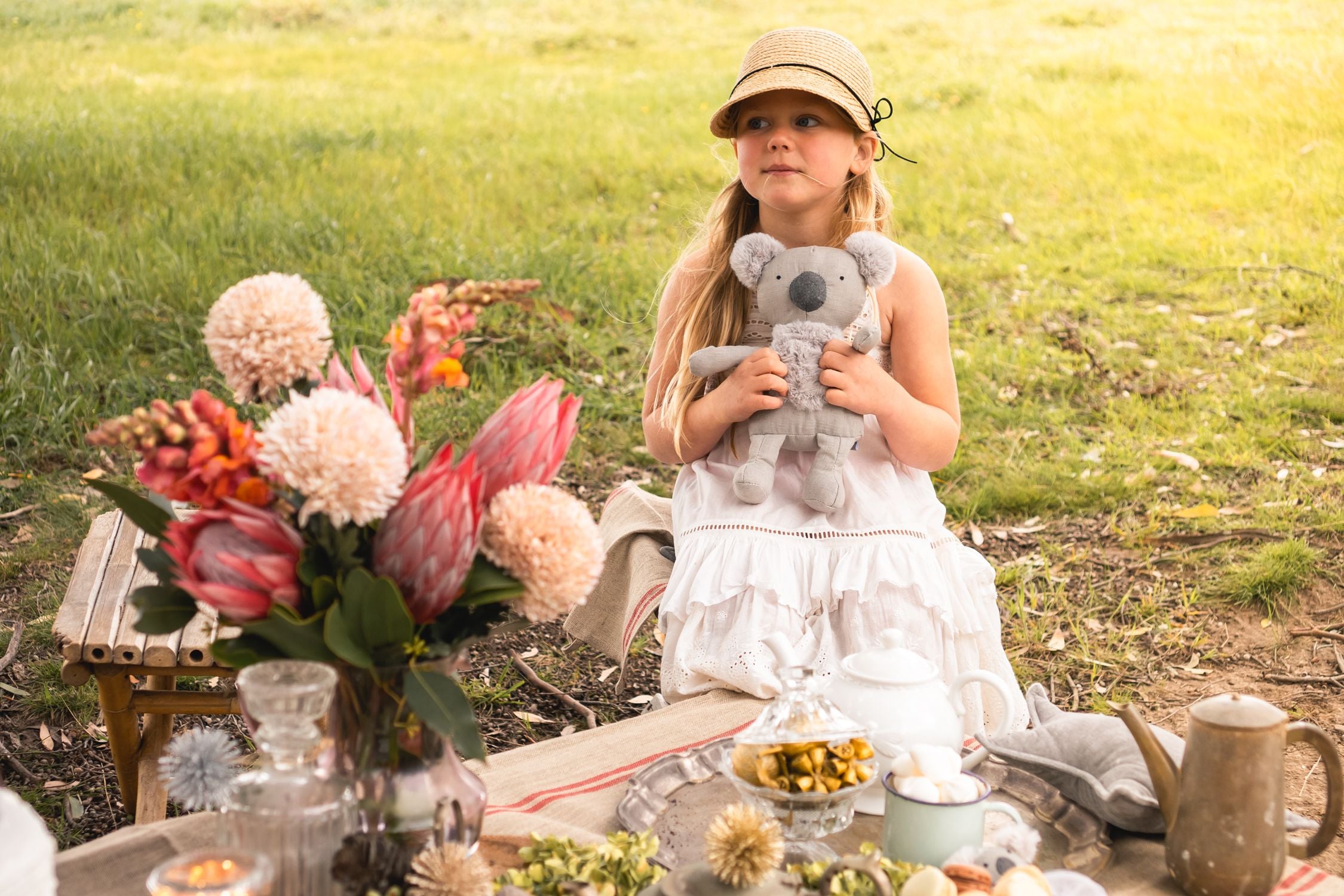 The G'Day Gang - Nana Huchy