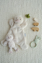 A Grow Set of Ducks - Nana Huchy