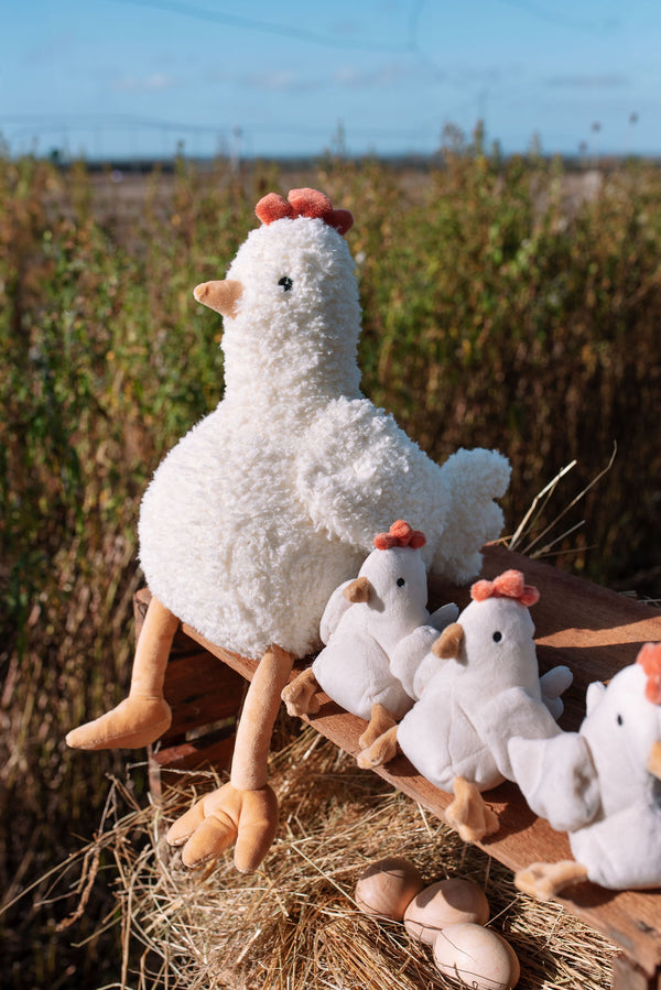 Henrietta the Hen - Cream - NanaHuchy