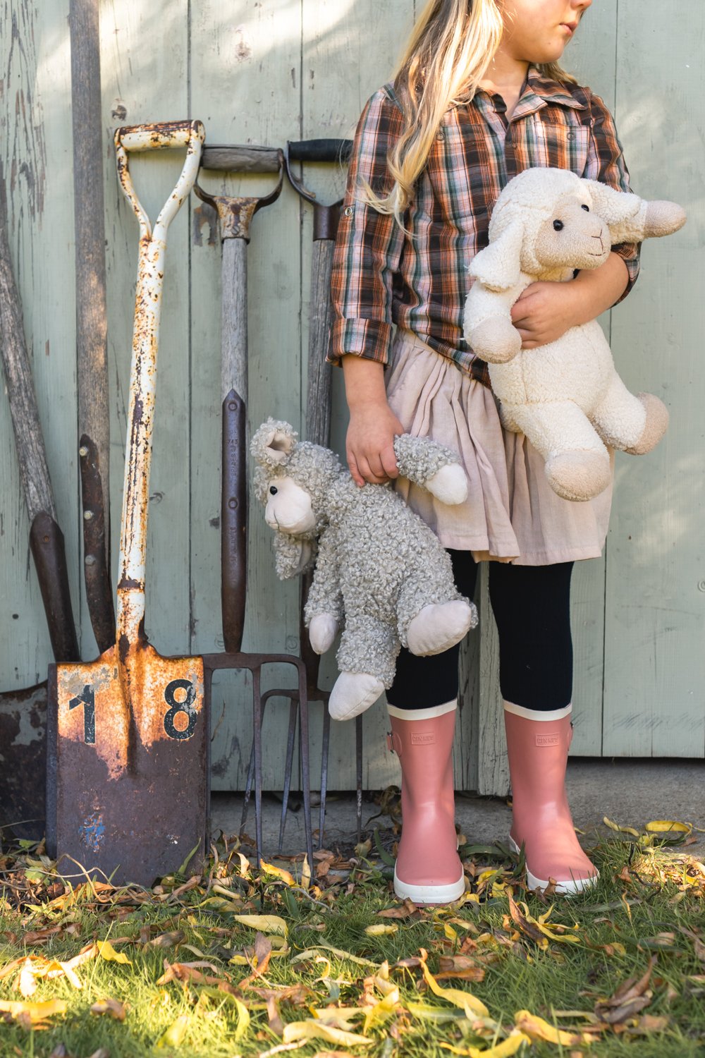 Sophie The Sheep - Nana Huchy