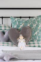 Sugar Lips Fairy-White - Nana Huchy